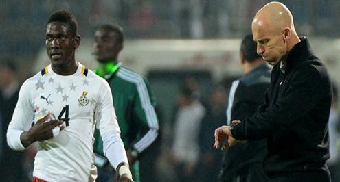 خاص .. انقسام في اتحاد الكرة حول تكريم برادلي